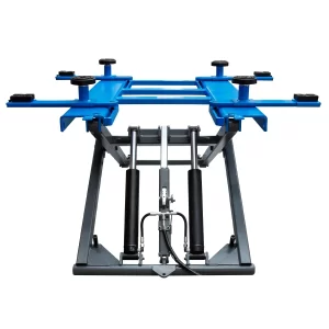 ELEVADOR DE TIJERA PORTÁTIL DE MEDIA ALTURA | CAPACIDAD / 2,800 KG / 6,000 LB