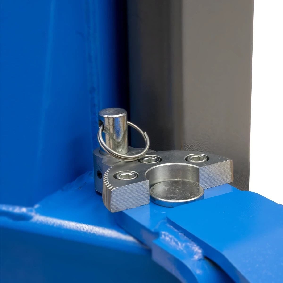 ELEVADOR DE 2 POSTES ALTURA LIBRE | CAPACIDAD / 9000 LB / 4082 KG - Imagen 9